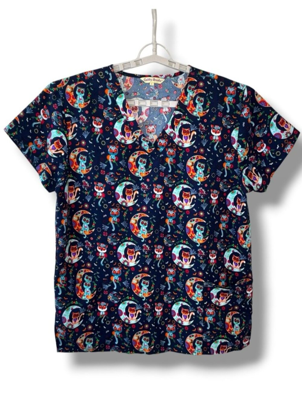 Cat Moon Print Scrub Top V Neck Short Sleeve Gabby Brooke Halloween Navy Large